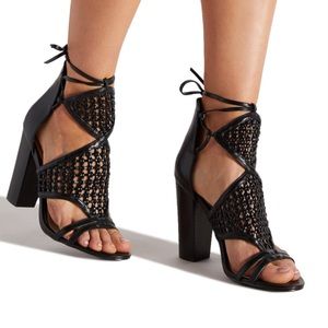 Beautiful Black Heels!